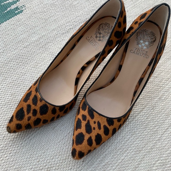 Vince Camuto Leopard Heels - Picture 7 of 10